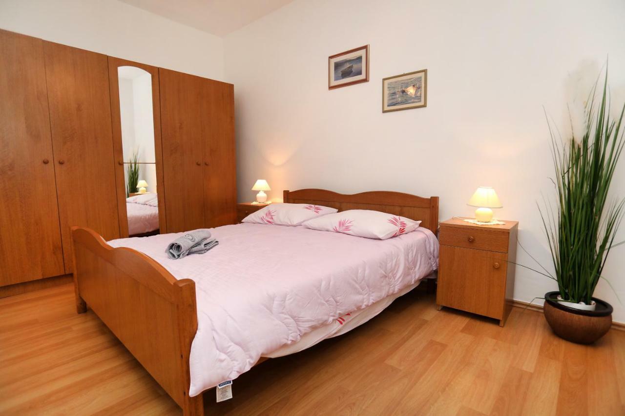 Apartment Katarina Трогир Экстерьер фото