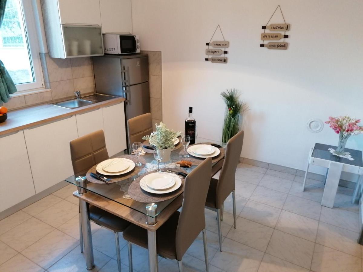 Apartment Katarina Трогир Экстерьер фото