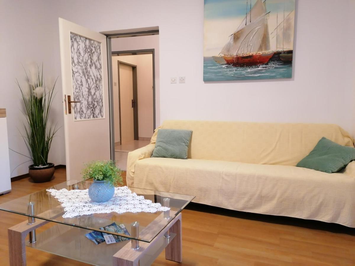 Apartment Katarina Трогир Экстерьер фото